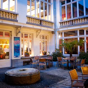Hostel Hi Jacques Brel Brussel