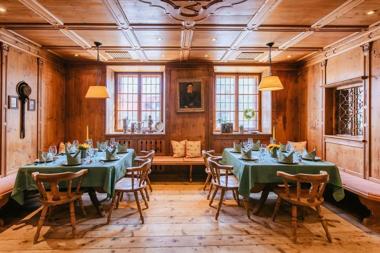 **  Hotel Gasthof Alte Post Holzkirchen Holzkirchen  Duitsland
